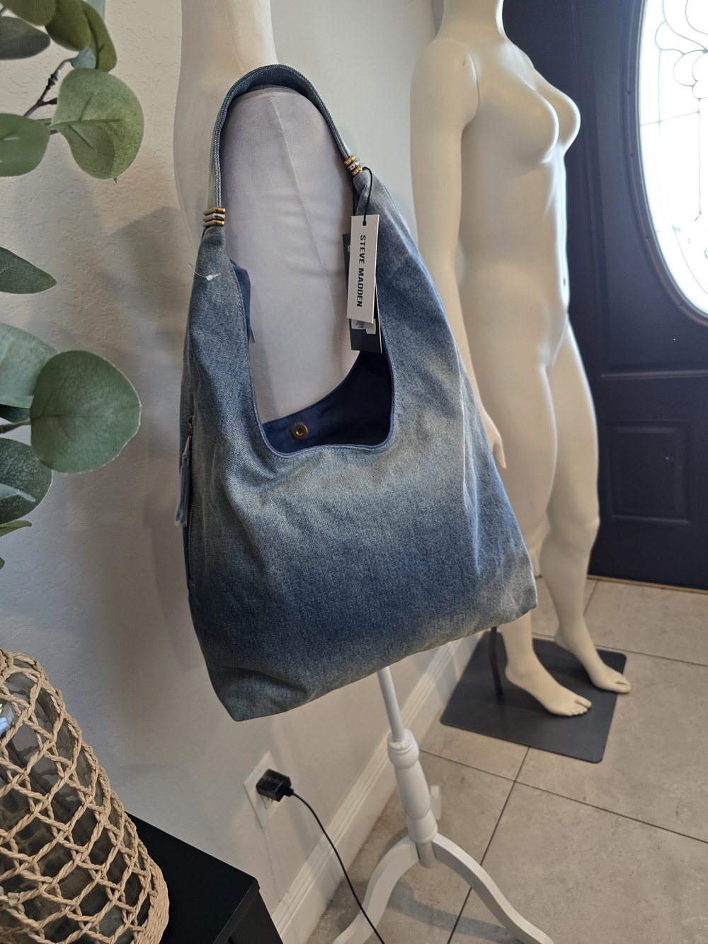 Steve Madden Women's Dempsey Denim Hobo Bag And Denim Crossbody - Picture 9 of 9